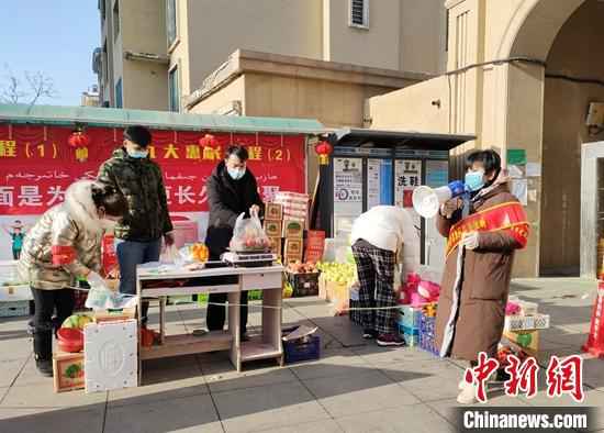 抗疫故事：“疫”路有我 “邻里情”让居民更亲近